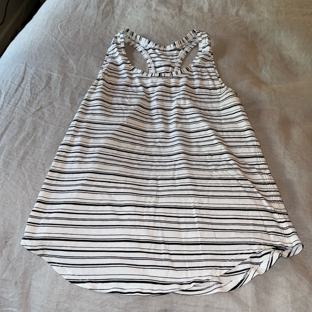 lululemon cotton razor back tank. Size 6